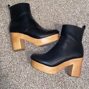 Universal Thread Platform Boots | Size 6 | Color: Black